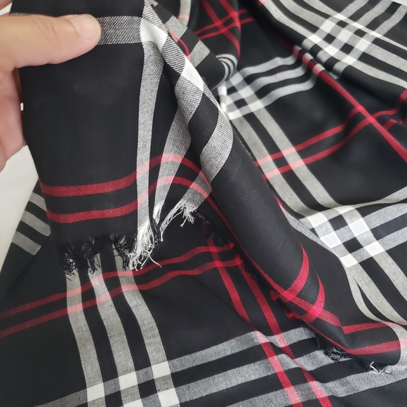 Linen Scarf/ Shawl - Picture 5 of 6